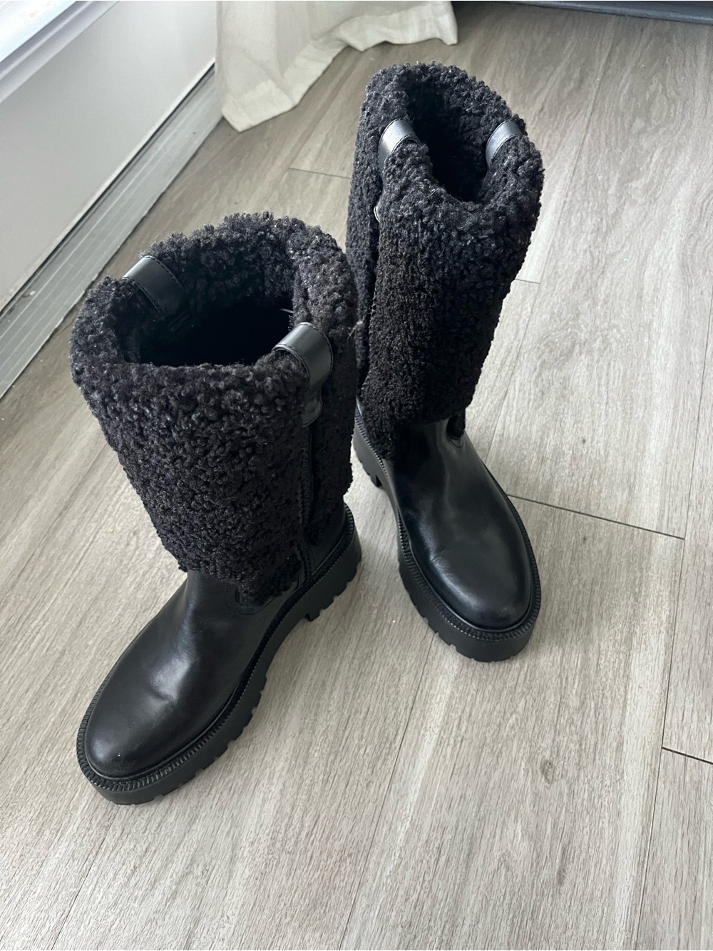 Sam Edelman Black Leather Shearling Mid-Calf Lug Boots